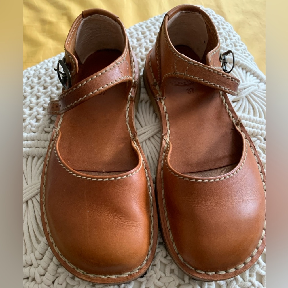 Duckfeet Mols-Brown